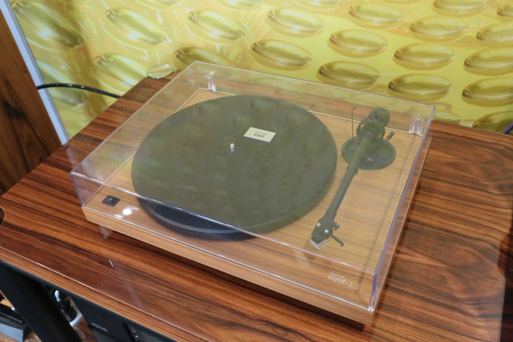 Music Hall Mmf-2.3 z wkładką Music Hall Spirit