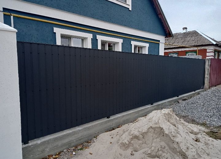 Раздвижные/ Распашные ворота. Калитки . Заборы с профнастила и т.д.