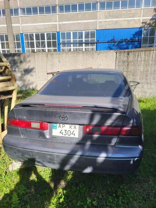 Toyota Camry 20 капот