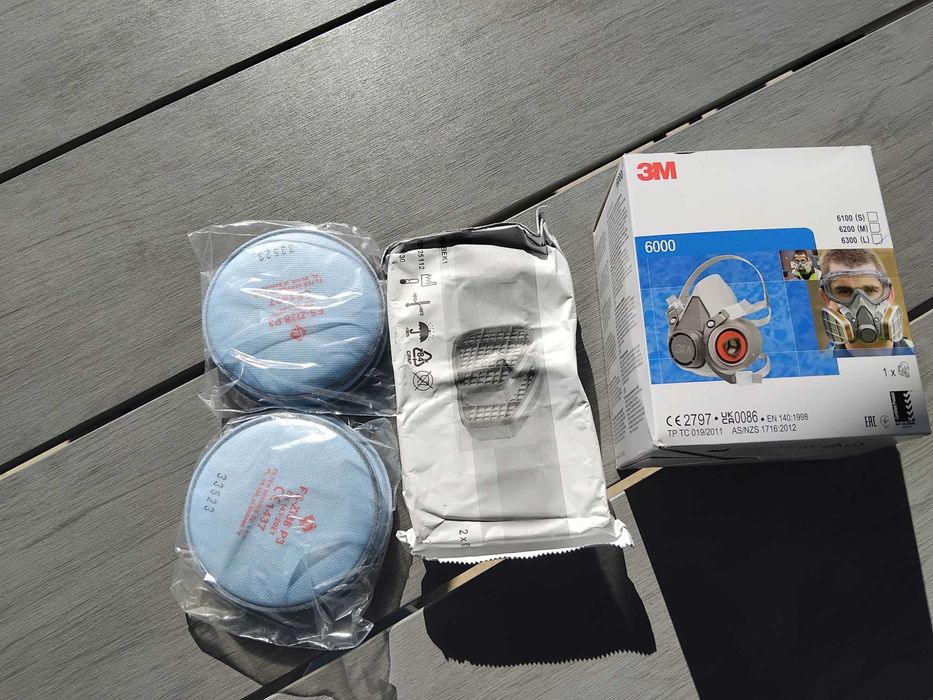 Sprzedam nową maskę 3M z filtrem węglowym i 2 filtrami pyłowymi
