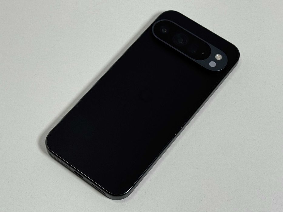 Google Pixel 9 Pro XL 128GB Czarny - Bardzo dobry stan - Gwarancja