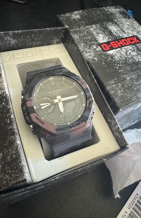 Relógio G-Shock - GA-2100CM-8A