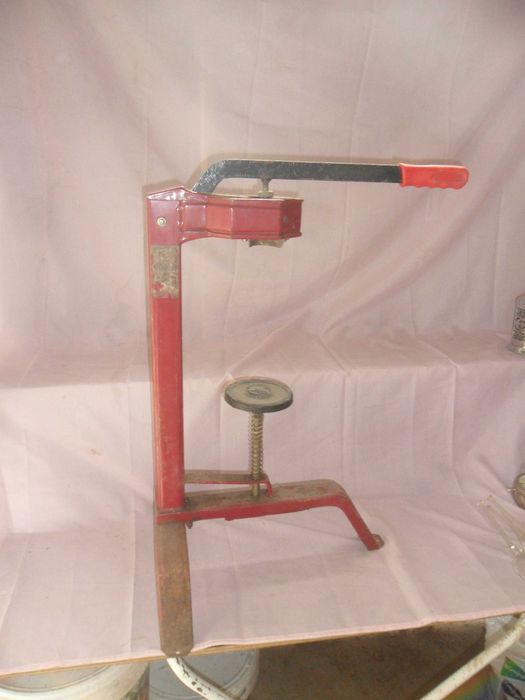 bottle filler, enema syringe, stapler, box64564051779969120