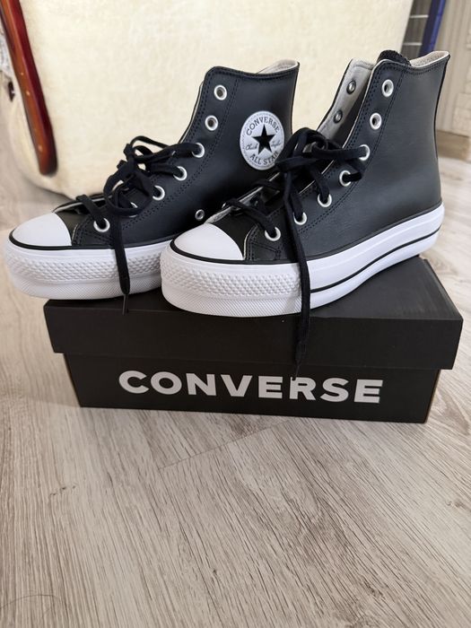 Кеди жіночі Converse Chuck Taylor All Star Lift Black
