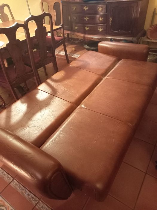 Sofa cama 3 lugares como novo