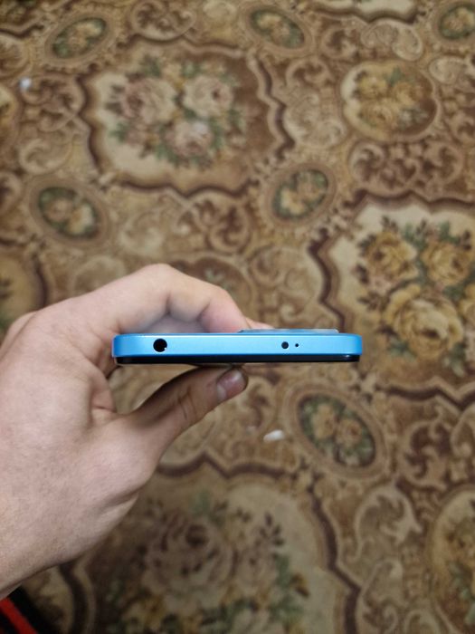Xiaomi redmi note 12 4/128GB + чехол