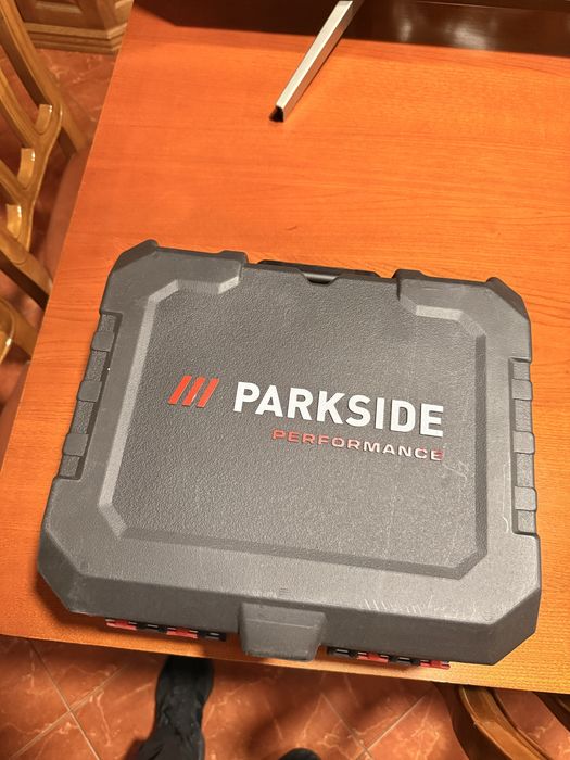 Aparafusadora de impacto potente Parkside performance novo!