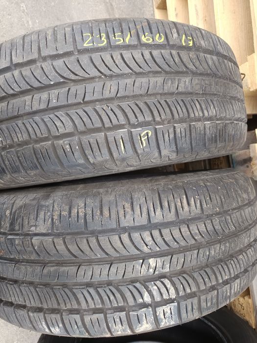 Opony 235 60 R17 jak nowe Pirelli