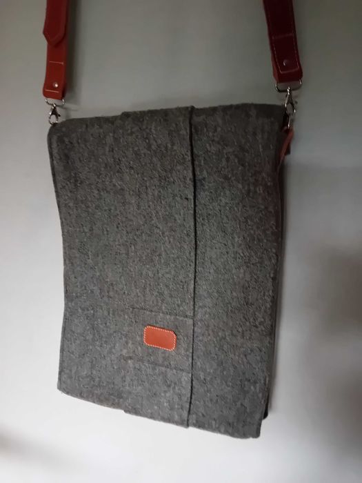 torba filcowa Mooose Design – ręcznie szyta, format A3