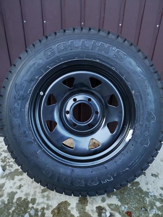 Opona zimowa Nordic Collin's 235/70R17