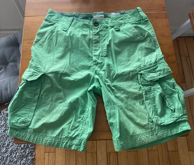 Calções cargo verdes Tommy Hilfiger