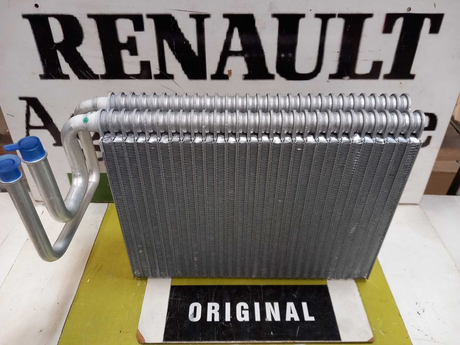 Chłodnica parownik klimatyzacji RENAULT CLAAS Ares Arion Axion Celtis