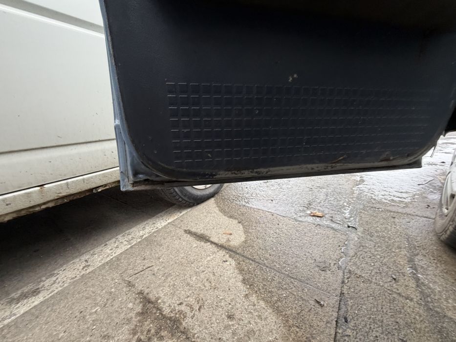 Drzwi Volkswagen Transporter T4 przód lewe prawe