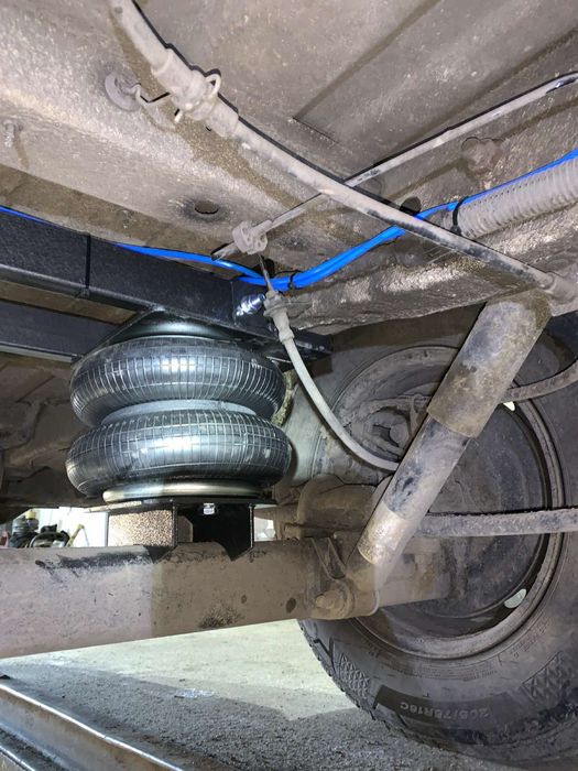 6500 Пневмопідвіска на передньопривідні ManTGE3.140 Sprinter. Crafter.