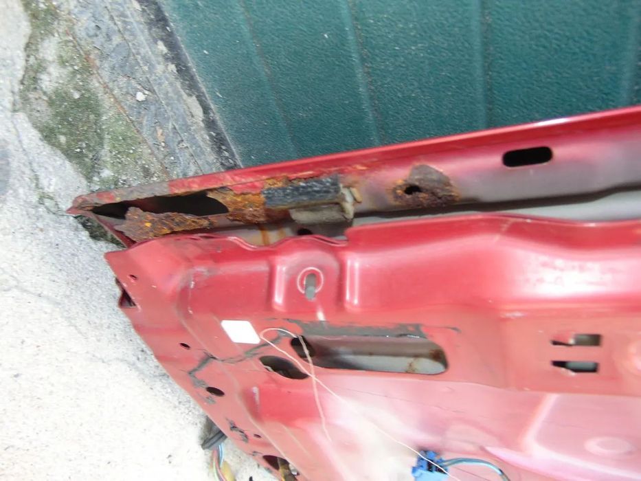 Subaru forester portas trás usado em bom estado