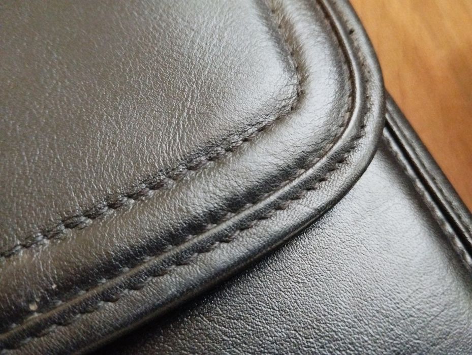 Продам шкіряний чоловічий міні портфель і