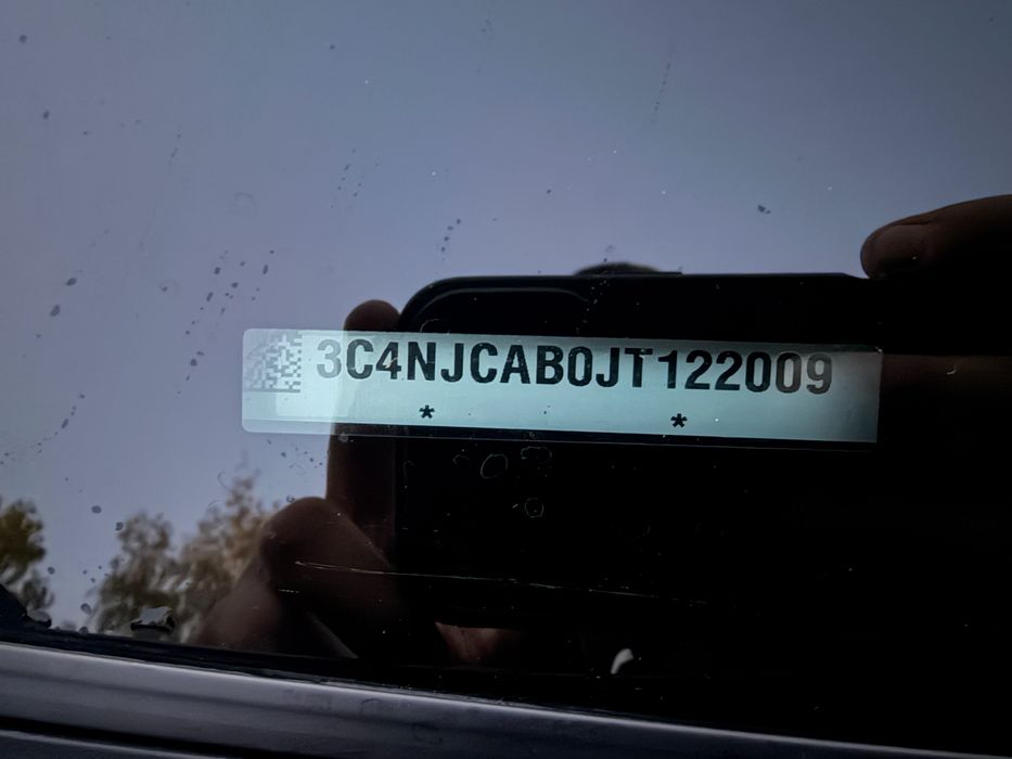 Продам Jeep Compass