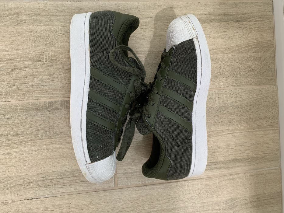 Adidas superstar