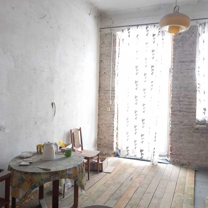 Продам двокімнатну квартирум.Самбір