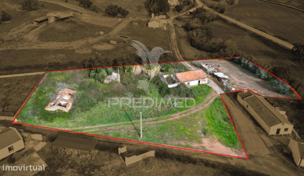 Quintinha com 3 ruínas a 20 Km da praia da Zambujeira