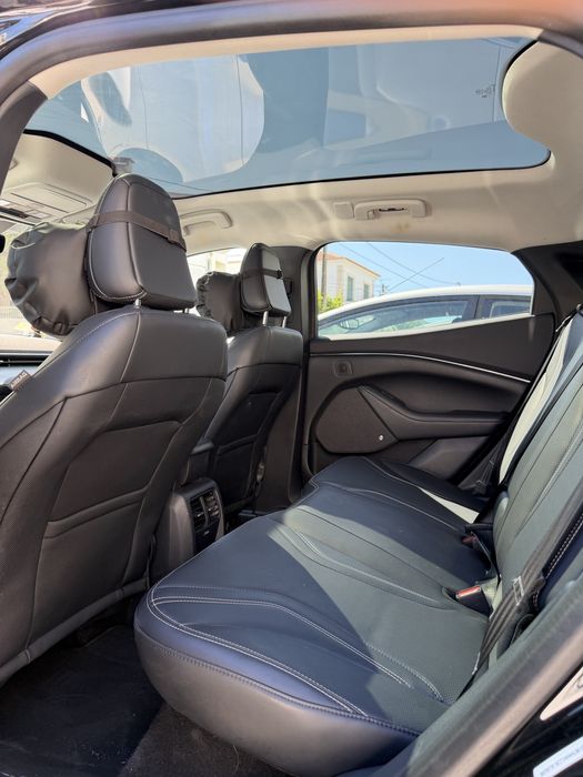 Mustang SUV aluguer 500€/semana