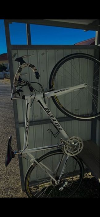 Bicicleta de pista como nova