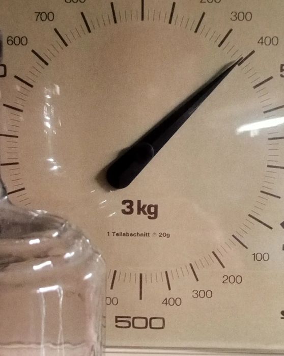 Balança de cozinha de pendurar, da marca "Soehnle".