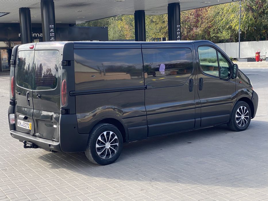 Продам Renault Trafic 1.9 турбодизель  6 ступка очень хорошем состоянии