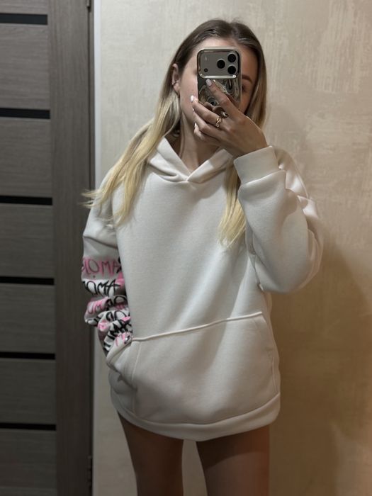 Нове худі молочного кольору