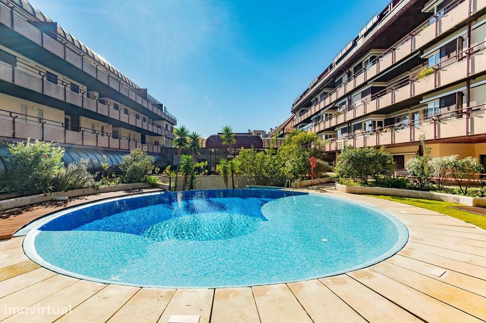 Apartamento T2 com jardim, Estoril, Cascais