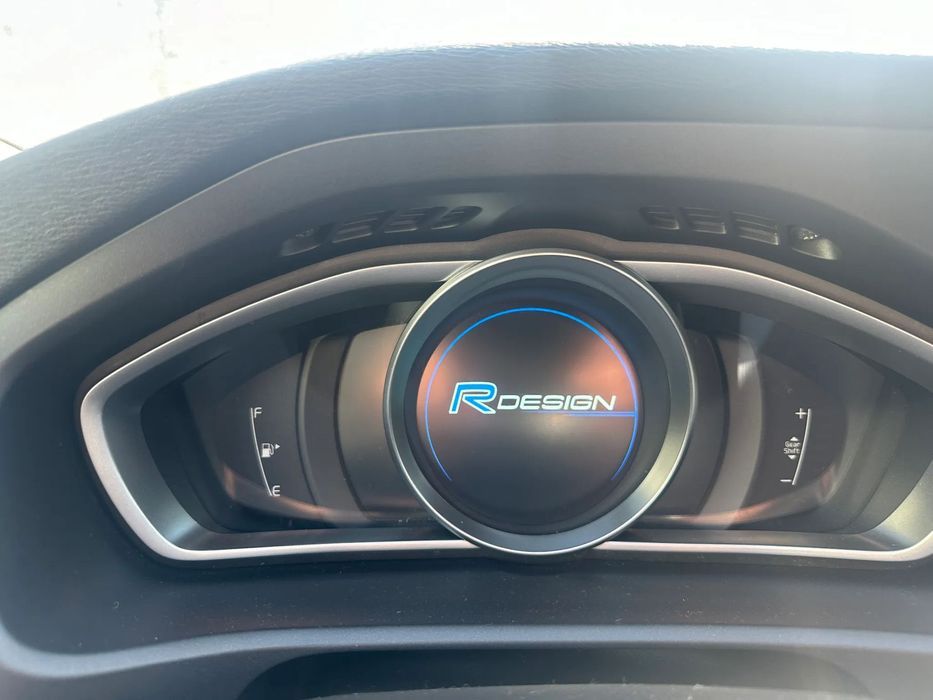 VOLVO V40 1.6 T4 180CV R-DESIGN DE 2015