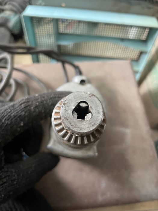 Электродрель БЭС-1