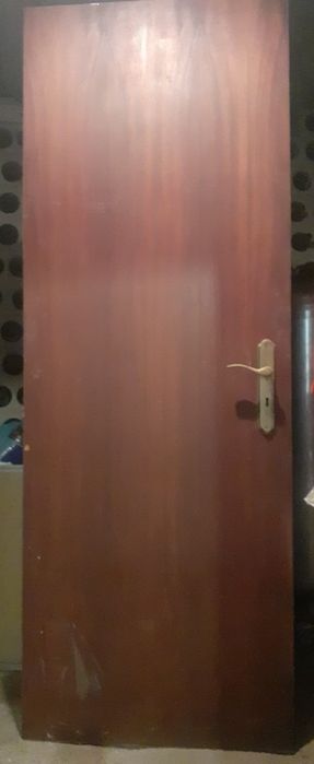 Portas muito baratas despachar