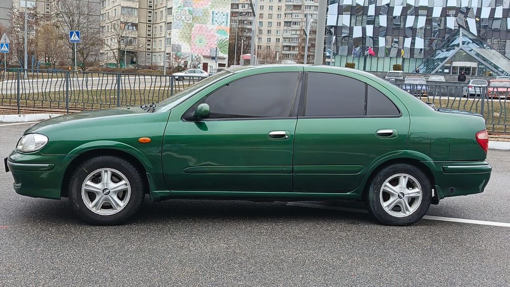 Продам Nissan almera автомат