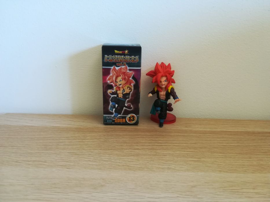 5 figuras Dragon Ball super heroes