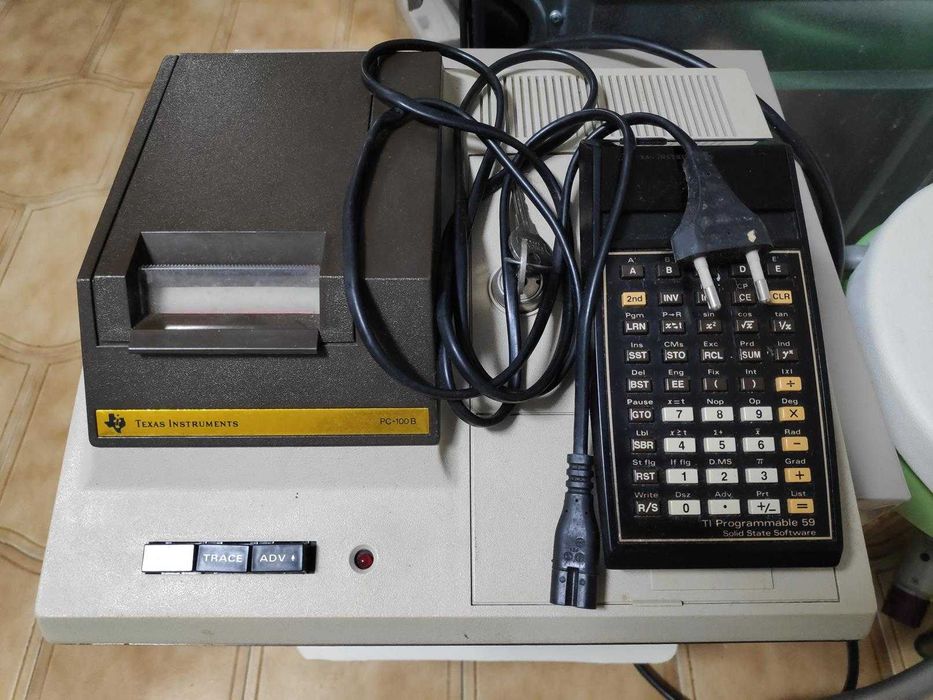 Texas Instruments Ti 59 + PC-100B Printer Cradle (1978)