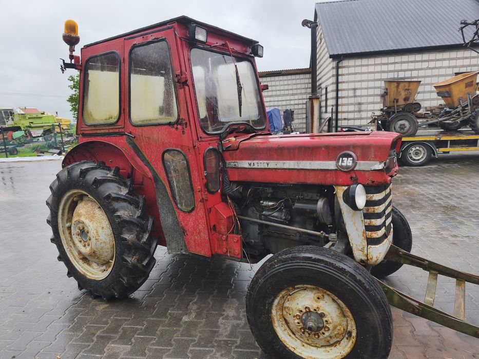Ciągniki rolnicze mf 135