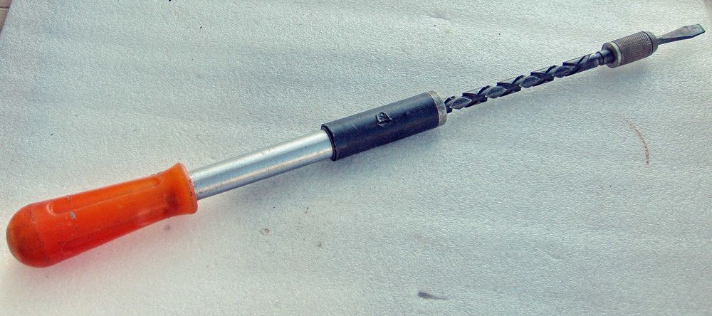 Отвертка нажимная реверсивная с храповым механизмом автомат ОР-1 СССР.