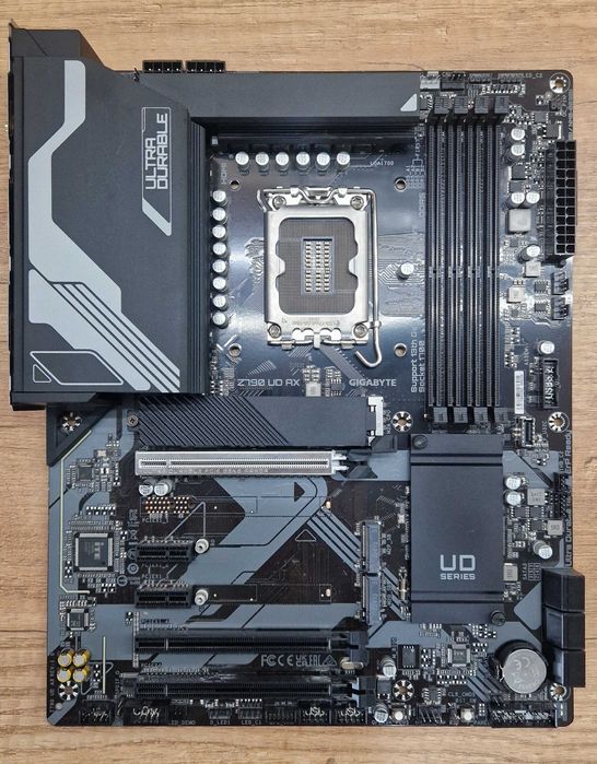 Płyta główna Gigabyte Z790 UD AX box gwarancja nr. 406046