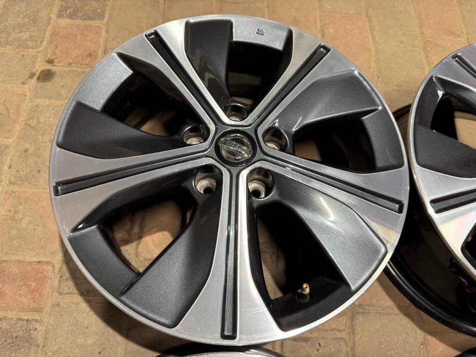 Диски Nissan Leaf Juke Qashqai X-Trail R18 5x114.3 Renault Megane