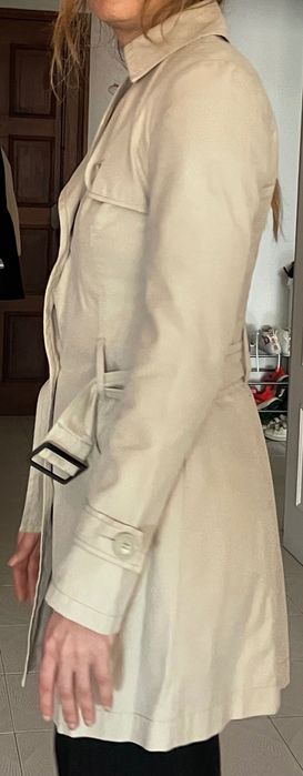 Casaco gabardine marca Sisley