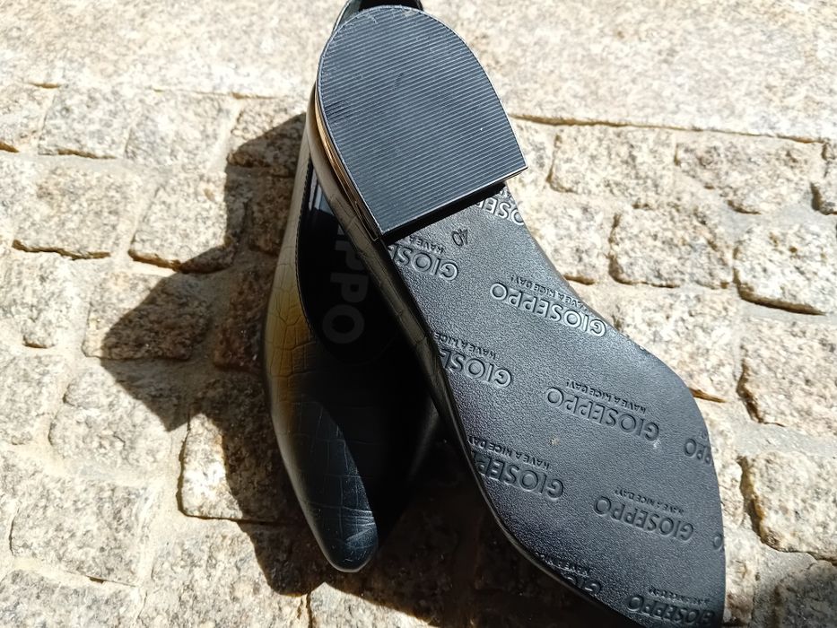 Sapatos de mulher Gioseppo