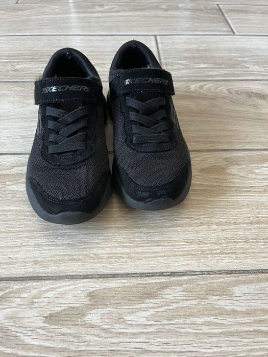 Кросівки skechers 31р