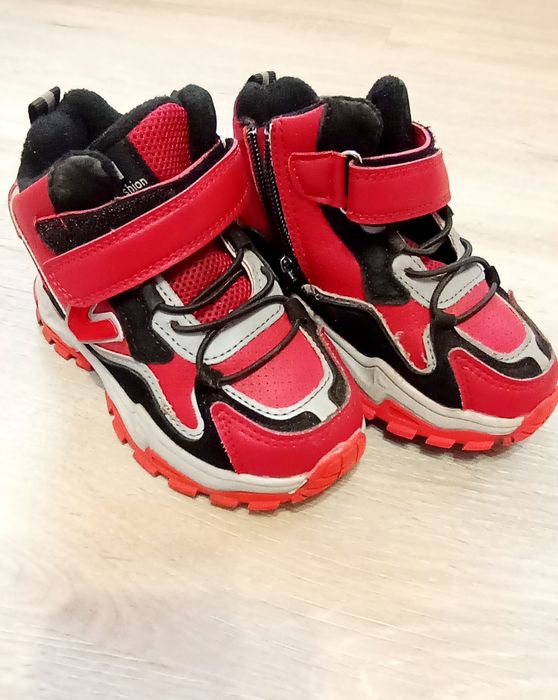 Демісезонні ботинки 24 р