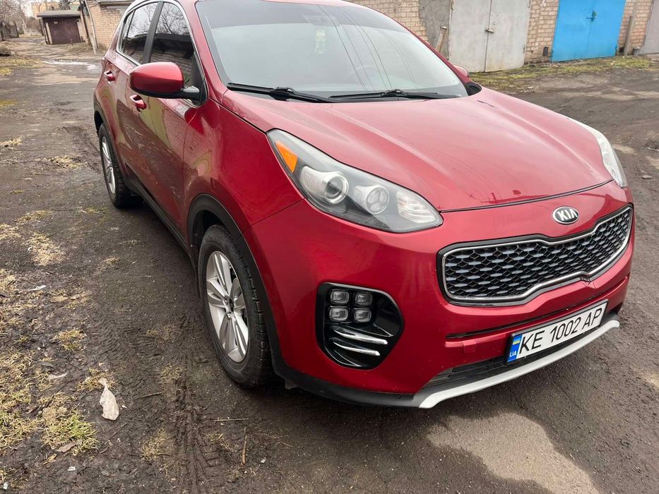Продається автомобіль KiaSportage