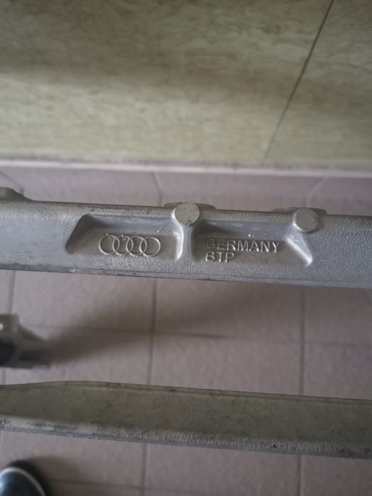 Балка подрамник q7 4m sq7