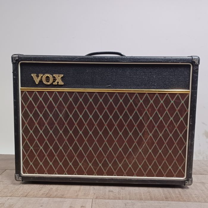 Vox AC15C1 lampowe combo gitarowe 15W zamiana