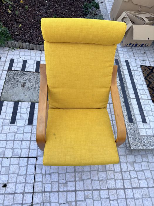 Poltrona IKEA, chapa de bétula/Kelinge amarelo