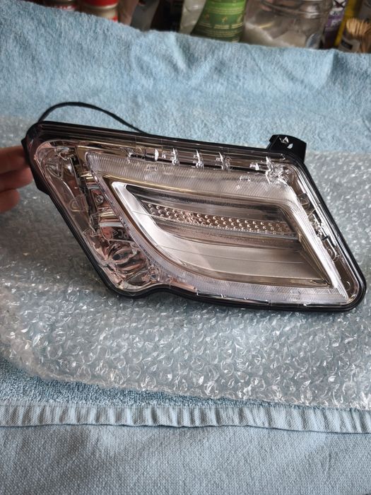 luz de circulação diurna (DRL) LED para o para-choque dianteiro, compatível com os modelos Volvo S60 e V60 de 2011 a 2013(esquerdo).