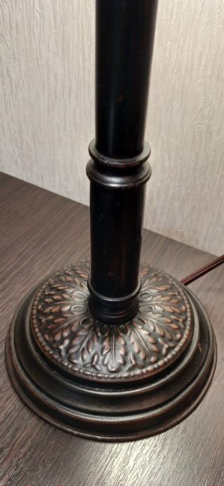 1Настольная лампа/все работает ещё.